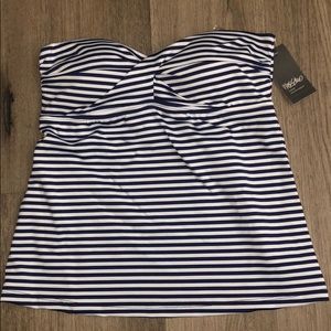 Mossimo swim navy stripped top NWT size small